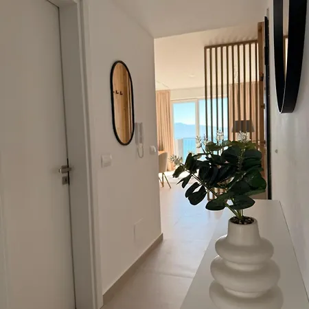 Arletta Sea View Apartment