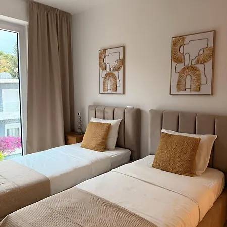 Arletta Sea View * Sarande