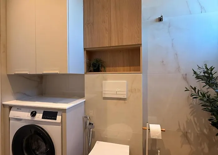 Arletta Sea View * Sarandë