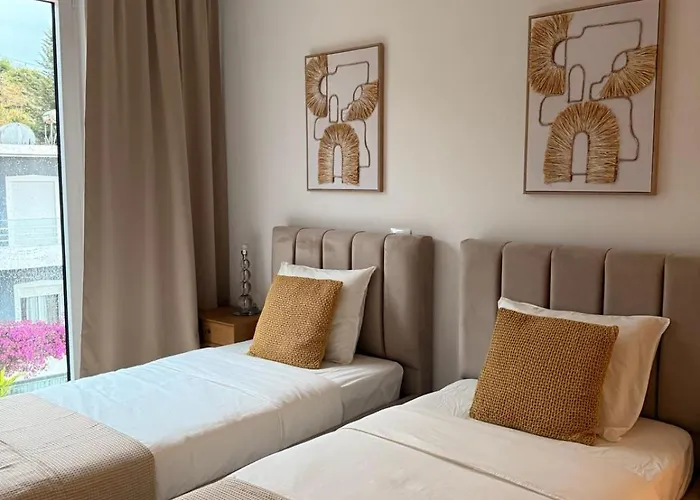 Arletta Sea View * Sarandë